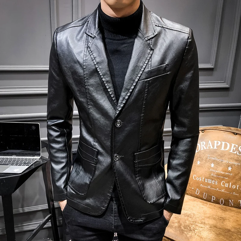 Herren Kunstleder-Sakko im Slim-Fit mit Brustleistentasche und aufgesetzten Pattentaschen Nord Taschen