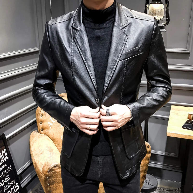 Herren Kunstleder-Sakko im Slim-Fit mit Brustleistentasche und aufgesetzten Pattentaschen Nord Taschen