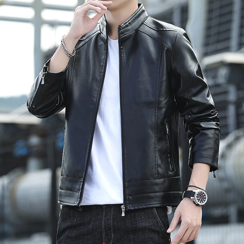 Herren Kunstleder‑Motojacke im Slim-Aviator-Cut mit hohem Stehkragen und Reißverschlussärmeln Nord Taschen