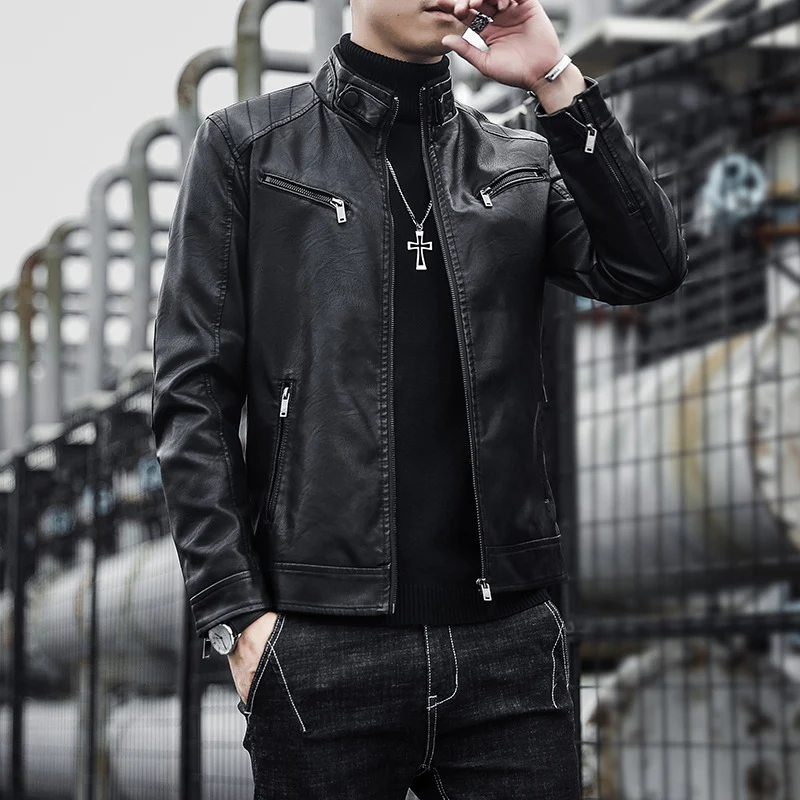 Herren Kunstleder-Motojacke im Aviator‑Stil mit Stehkragen und funktionalen Reißverschlüssen Nord Taschen