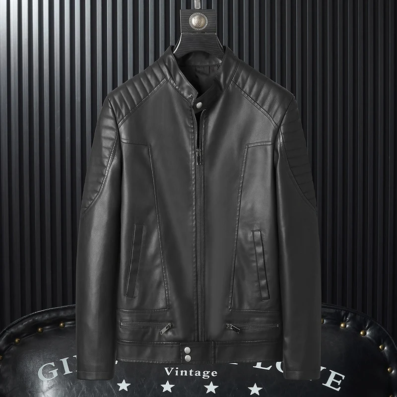 Herren Kunstleder-Moto-Blouson mit gesteppter Schulterpartie, Stehkragen und Reißverschluss Nord Taschen