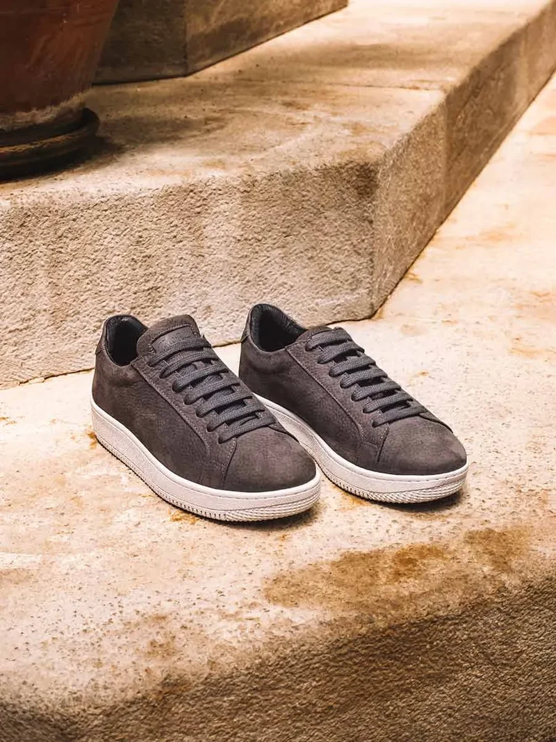 Zapatillas deportivas de piel para mujer | AMELIA