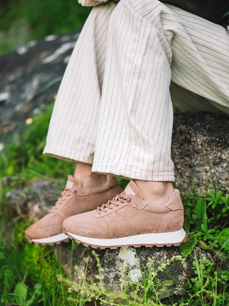 Zapatillas deportivas en serraje con cordones para mujer | ANNA