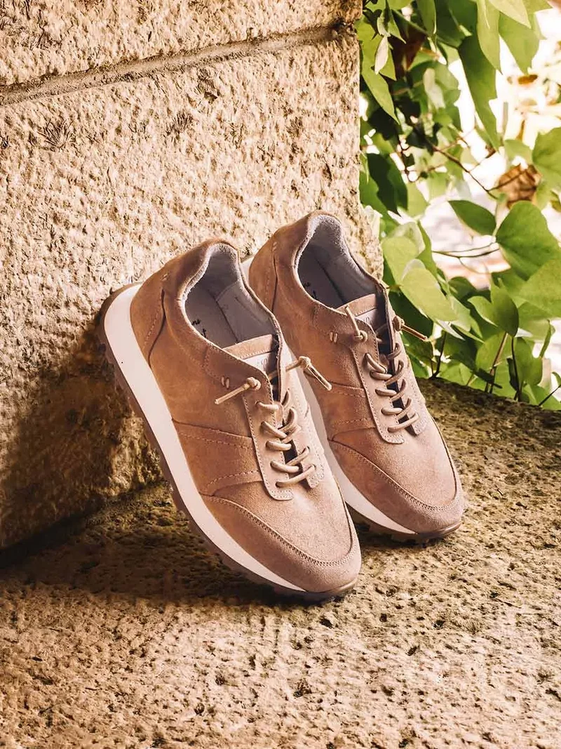 Zapatillas deportivas en serraje con cordones para mujer | ANNA
