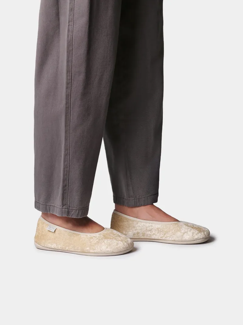Zapatillas tipo bailarina de terciopelo para mujer | ALTEA