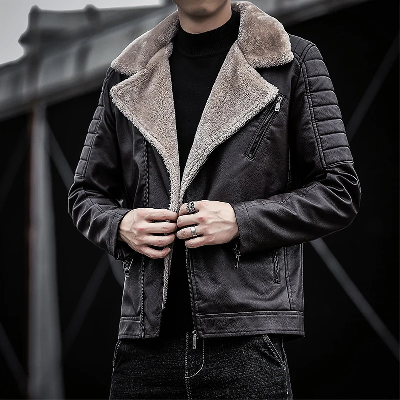 Herren Kunstleder-Bikerjacke mit Teddyfell-Futter und gesteppter Ärmeldetail Nord Taschen
