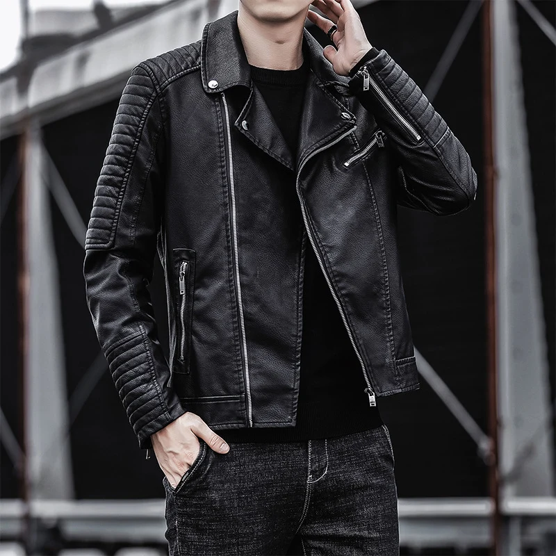 Herren Kunstleder-Bikerjacke mit gesteppter Ärmelpasse, asymmetrischem Reißverschluss und Metallzipper Nord Taschen