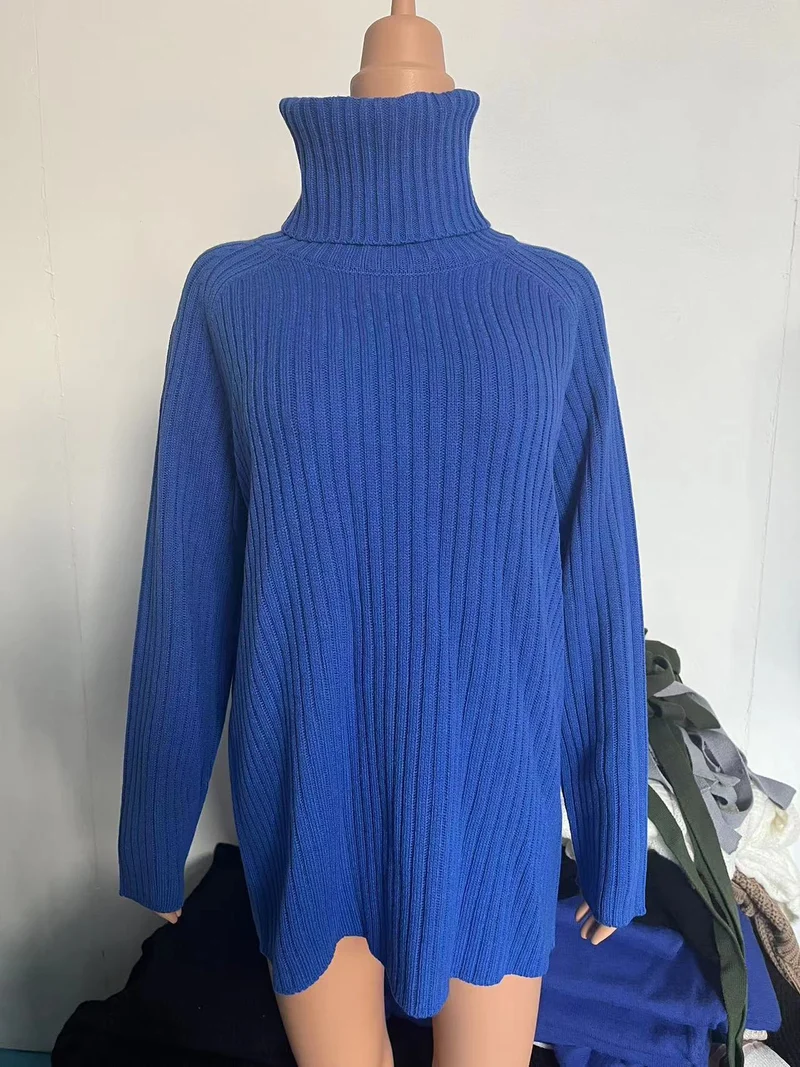 Damen Oversize Pulloverkleid aus Rippstrick mit hohem Rollkragen und voluminösen Ärmeln Nord Taschen