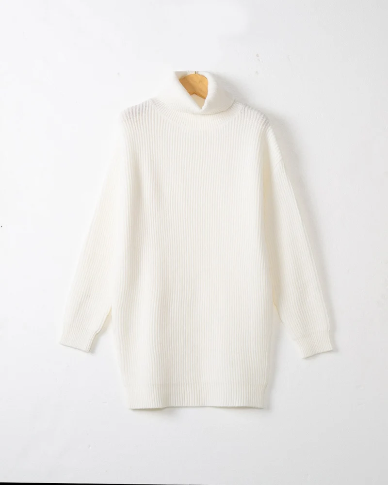 Damen Langer Rippstrick-Rollkragenpullover im Oversize-Schnitt Nord Taschen