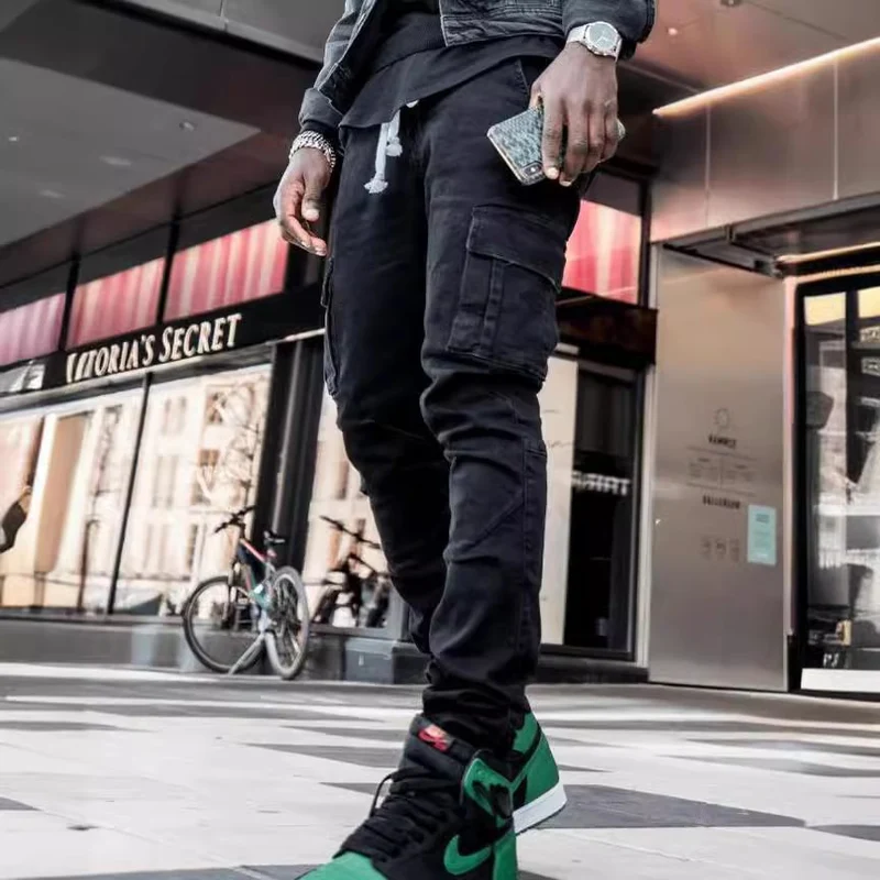 Herren Eng geschnittene Cargo-Jeans mit Stretch und Mehrfach-Taschen Nord Taschen