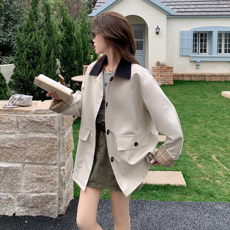 Damen Oversized Übergangsjacke mit Kontrastkragen und karierter Aufschlagmanschette Nord Taschen