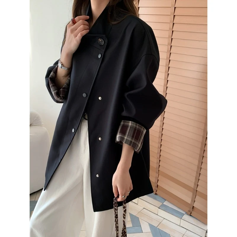 Damen Oversized Kurzjacke mit Druckknopfleiste und karierter Ärmelaufschlag Nord Taschen