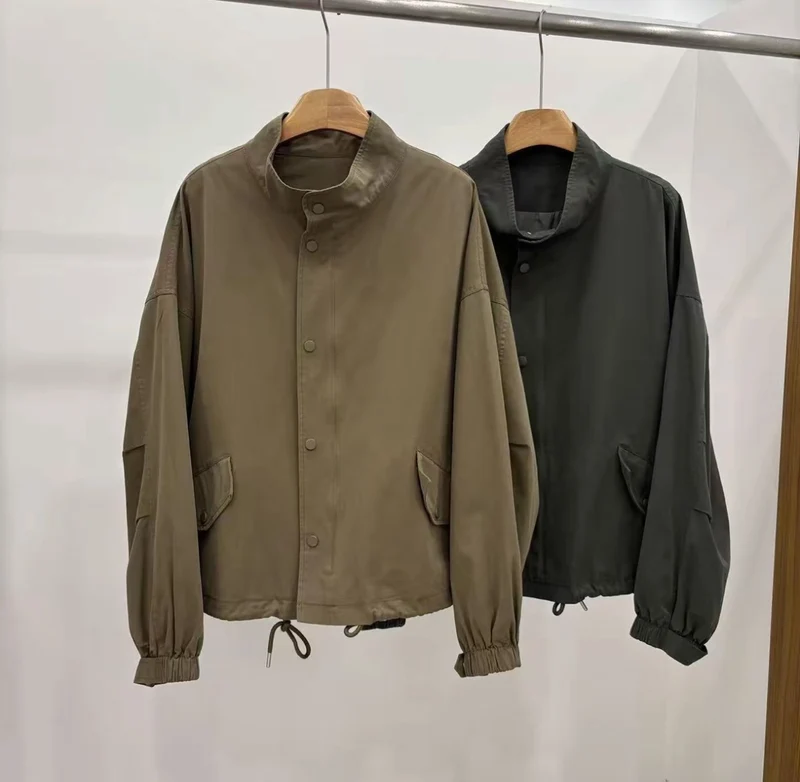 Damen Oversize Utility-Jacke mit Ballonärmeln und Kordelzug Nord Taschen