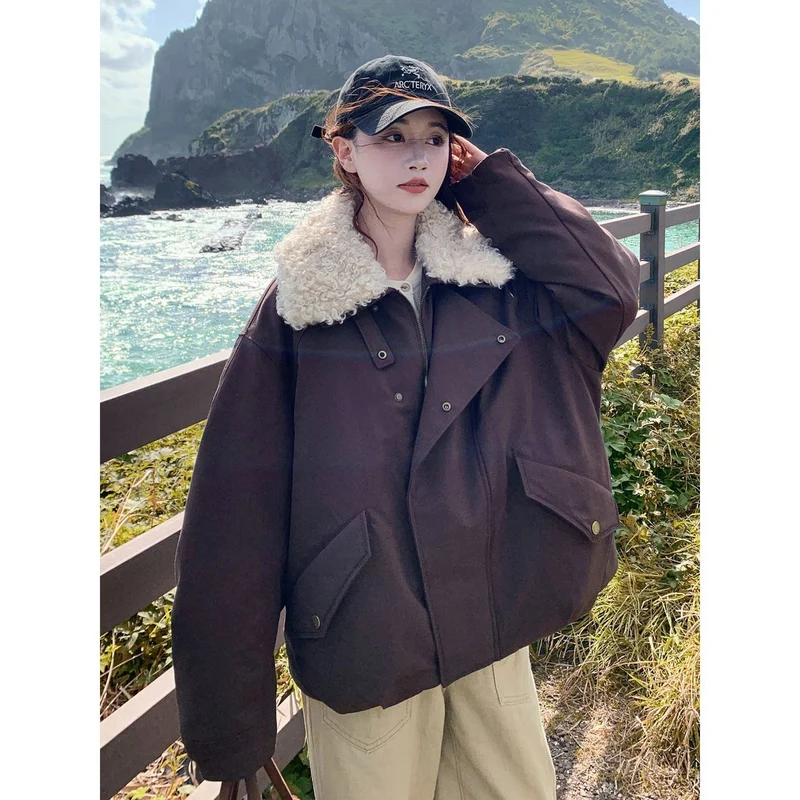 Damen Oversize-Kurzjacke mit Teddykragen und Pattentaschen Nord Taschen