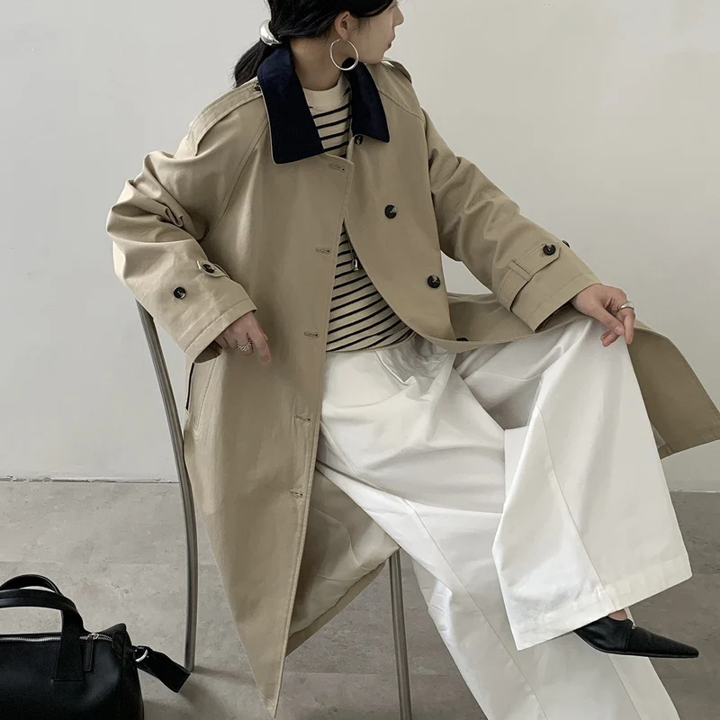 Damen Langer Wasserabweisender Trenchcoat mit Rückencape und Stehkragen Nord Taschen