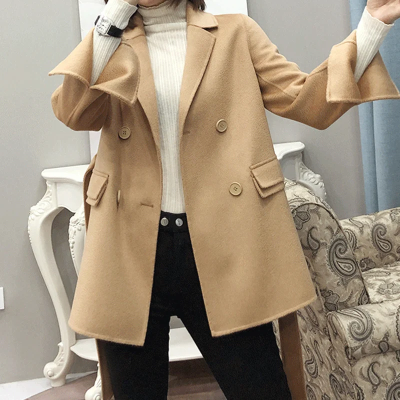 Damen zeitloser, doppelter Blazer mit Gürtel Nord Taschen