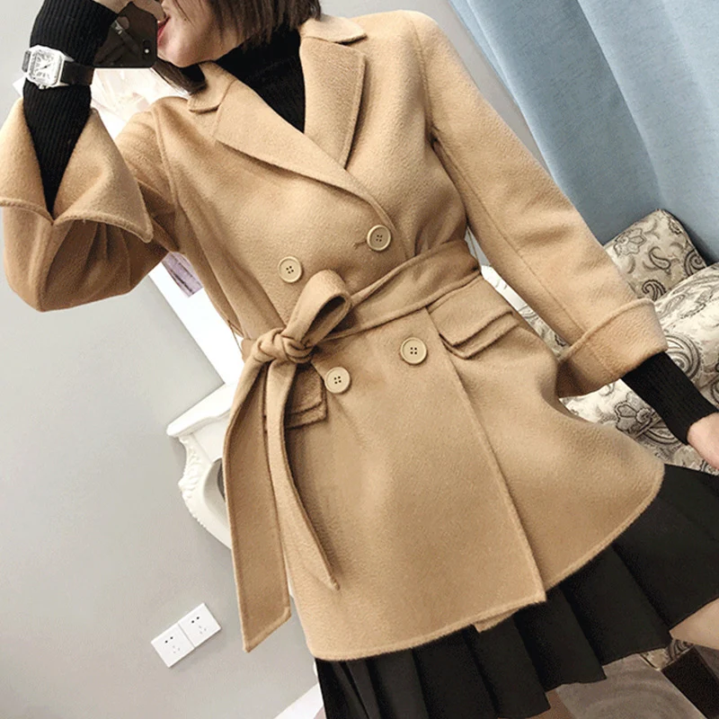 Damen zeitloser, doppelter Blazer mit Gürtel Nord Taschen