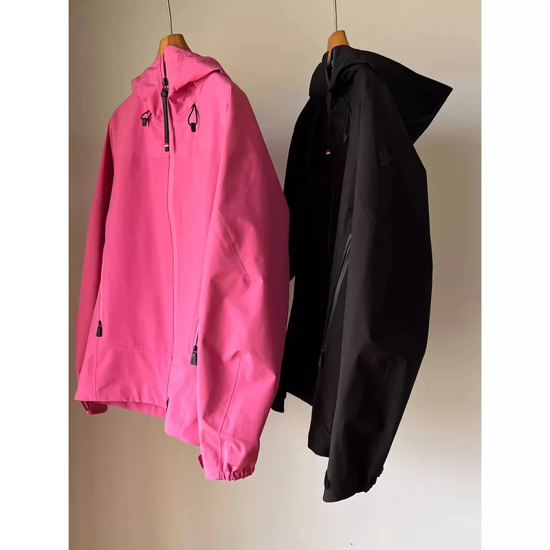 Damen Wasserdichte Outdoorjacke mit verstellbarem Kragen Nord Taschen
