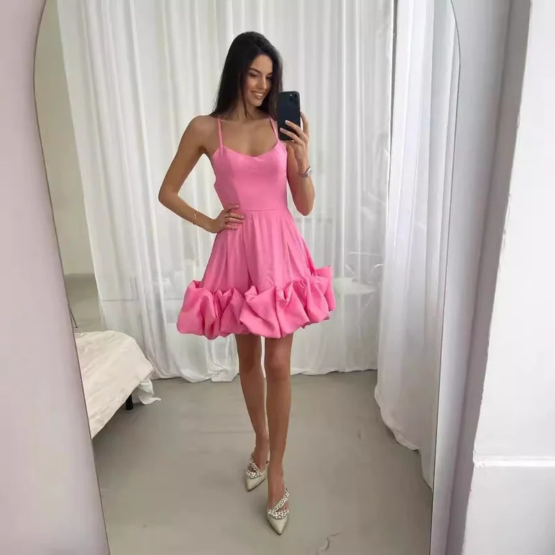 Damen A-Linien Kleid mit voluminösem Rüschensaum