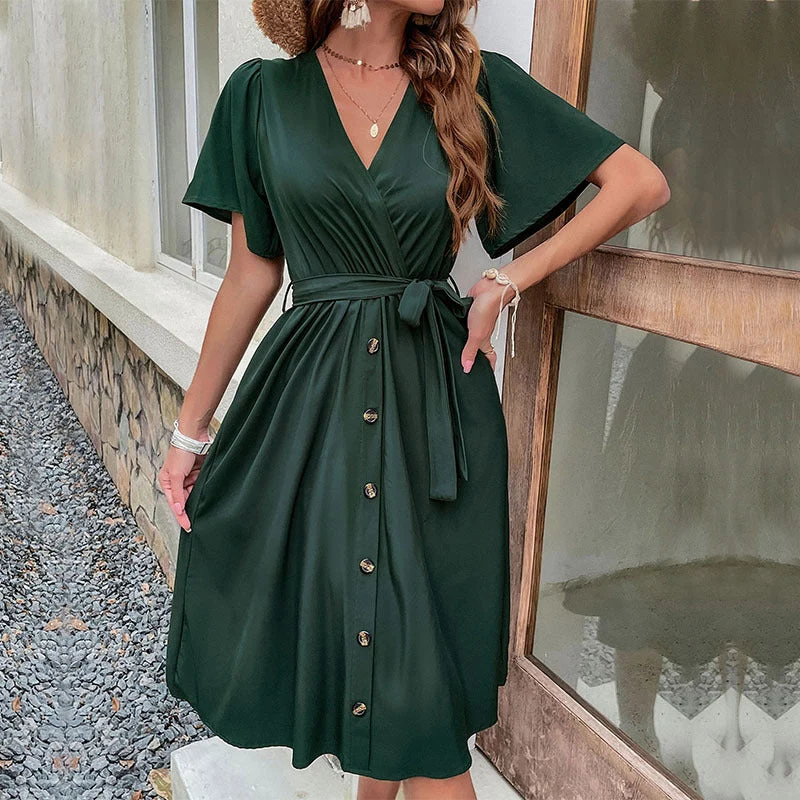 Damen Midi-Kleid mit eleganter Wickeloptik und praktischen Knopfdetails