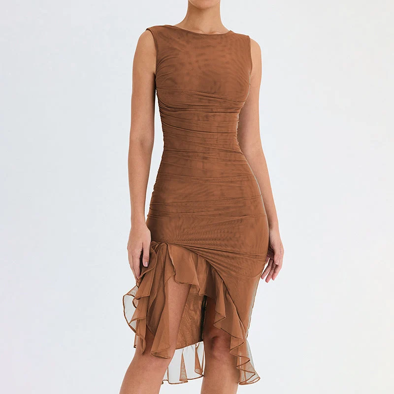 Damen figurbetontes Cocktailkleid mit raffinierten Rüschendetails und asymmetrischem Saum