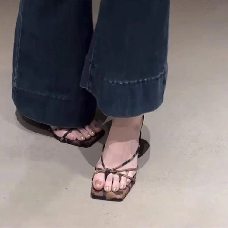 Damen Wedgesandalen mit elegantem Riemchen-Design und bequemer Innensohle Nord Taschen