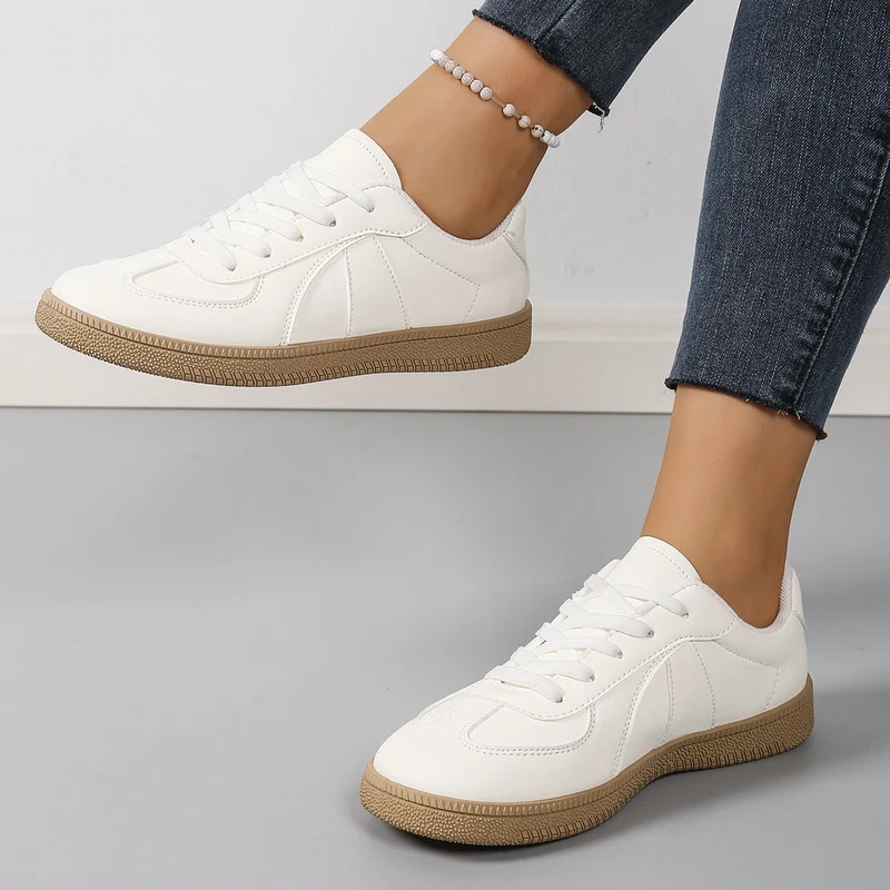 Damen Sneaker mit sportlichem Design und strapazierfähiger Gummisohle