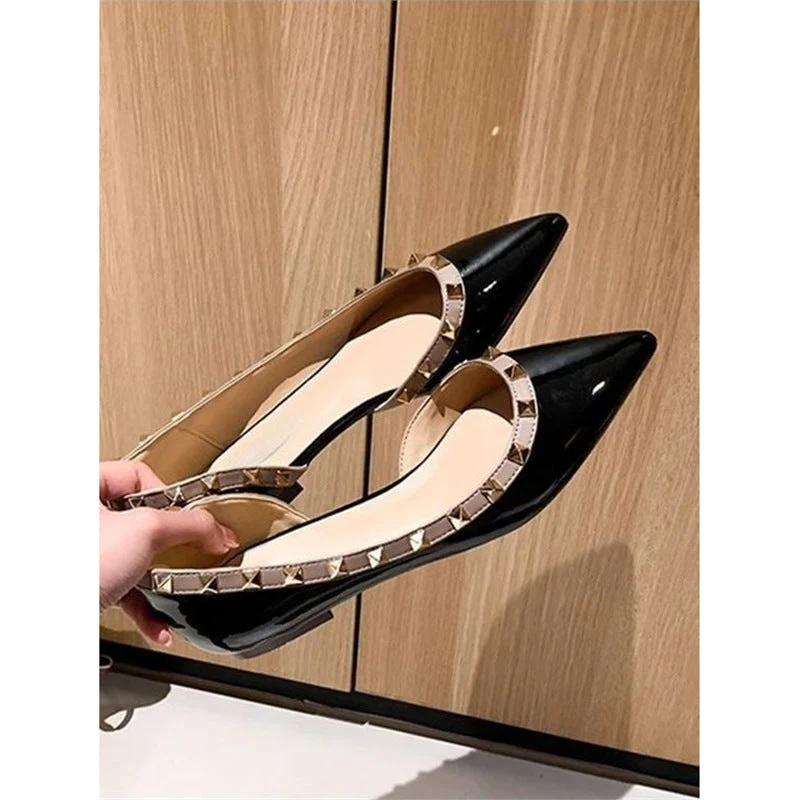 Damen spitze Pumps mit dekorativen Nieten