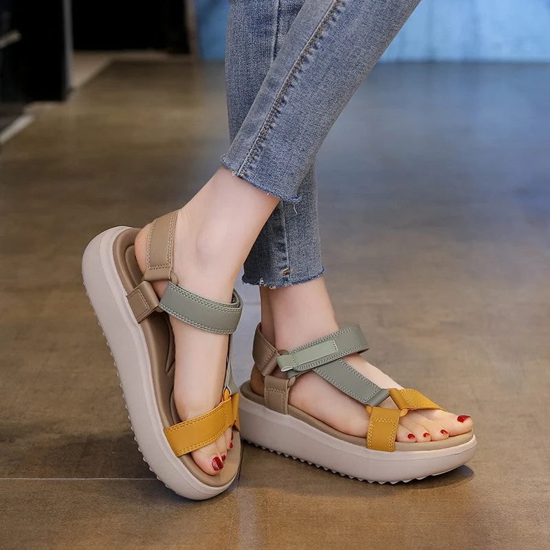 Damen Komfortable Sandalen mit verstellbaren Riemen und dämpfendem Fußbett Nord Taschen