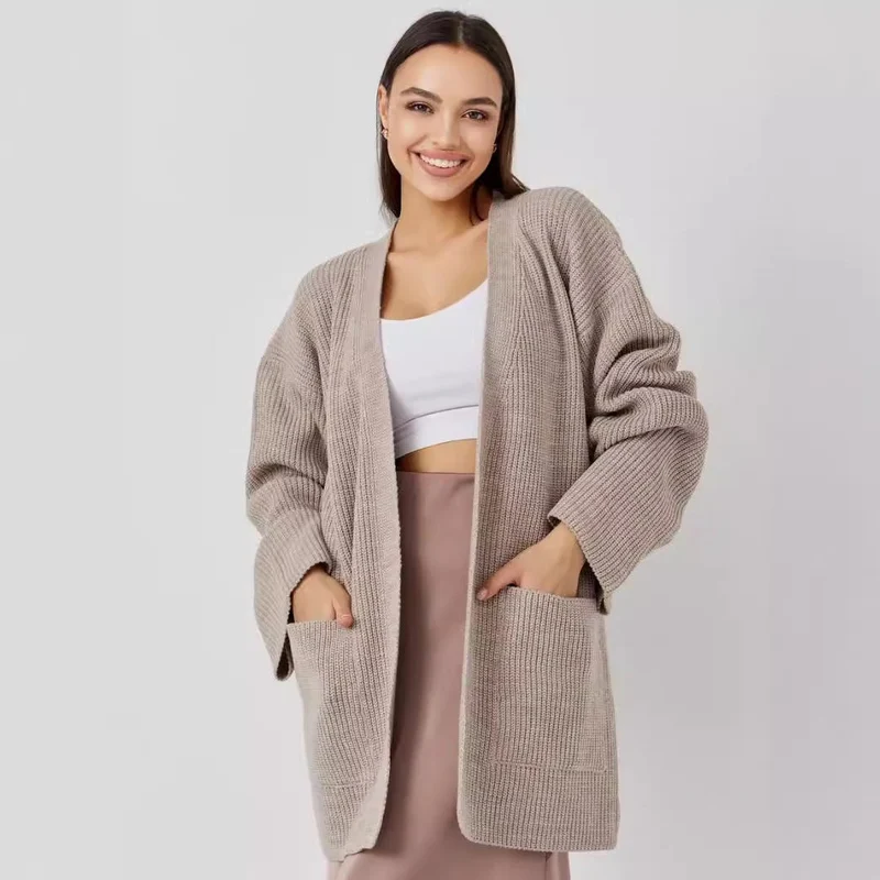 Damen kuscheliger langer Strickcardigan mit weiten Ärmeln und praktischen Taschen Nord Taschen