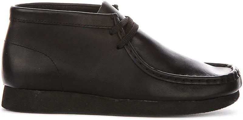 Clarks Originals Wallabee Boot In Black For Junior