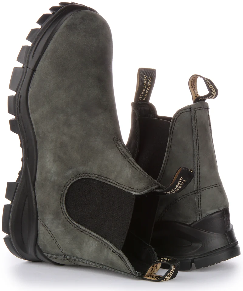 Blundstone 2238 Lug Chelsea In Black