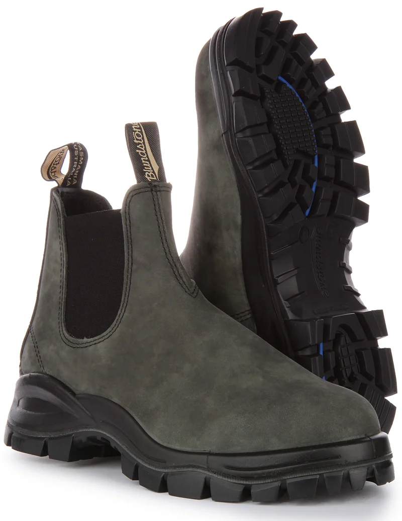Blundstone 2238 Lug Chelsea In Black