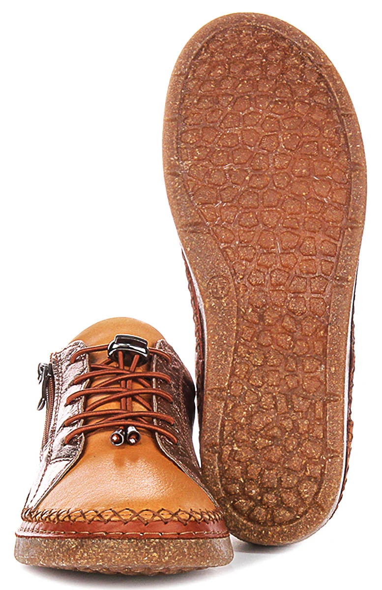 Justinreess England Kenzie In Tan For Women