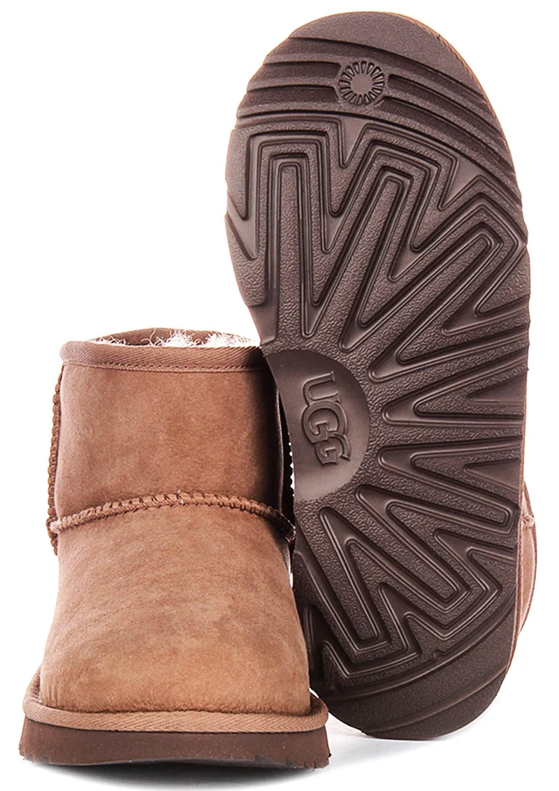 UGG Classic Mini II In Oak For Juniors