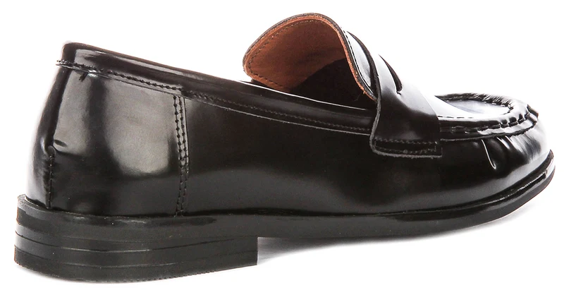 Justinreess England Rayleigh In Black For Women
