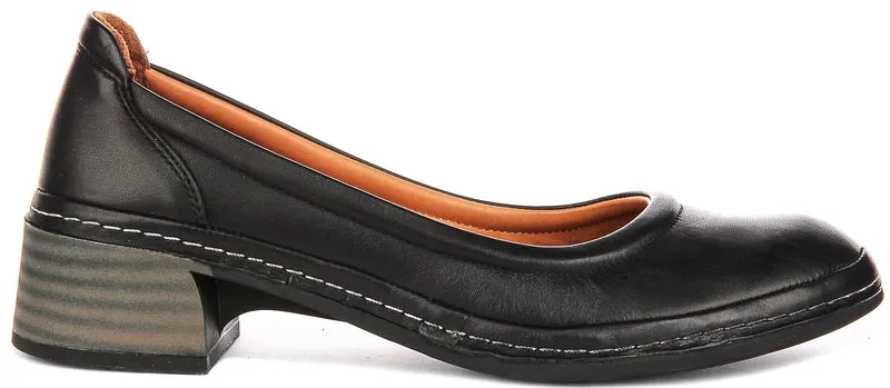 Justinreess England Polly In Black For Women
