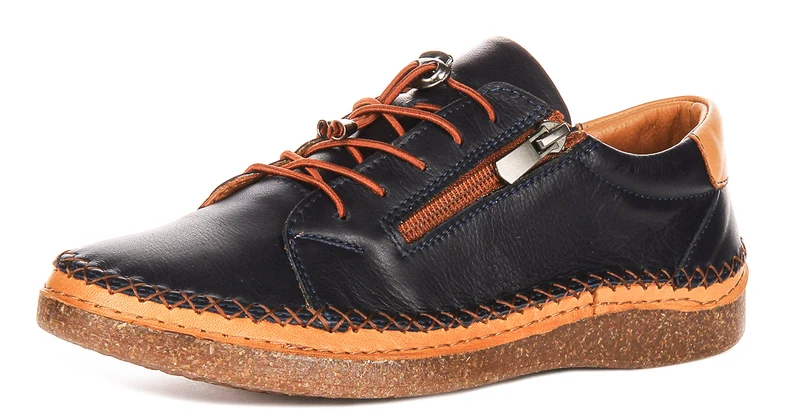 Justinreess England Kenzie In Navy For Women