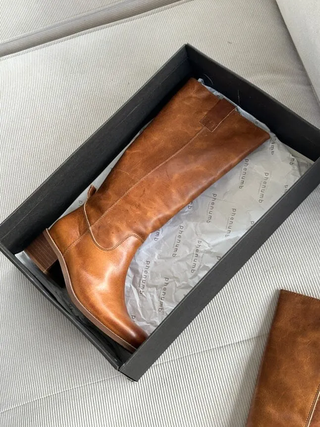 Phenumb Copenhagen - Martina Long - Cognac