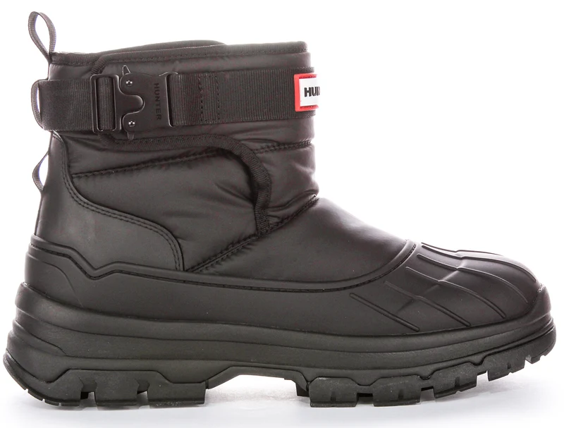 Hunter W Interpid Short Buckle In Black For Women