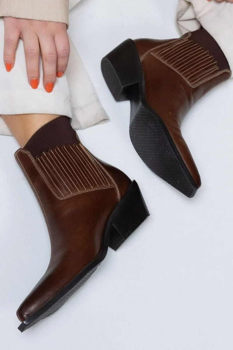 Copenhagen Shoes - The Walking Boot L Cs9041 - 0242 - Dark Cognac