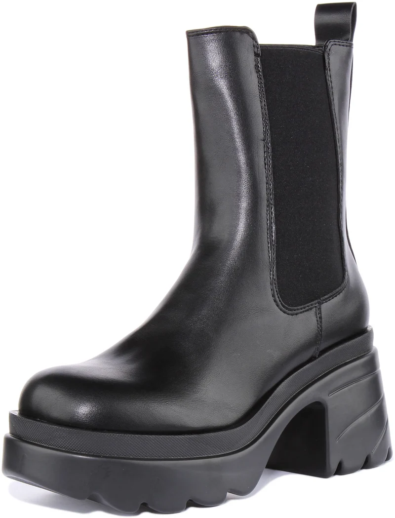Womens Chunky Sole Chelsea Boot In Black