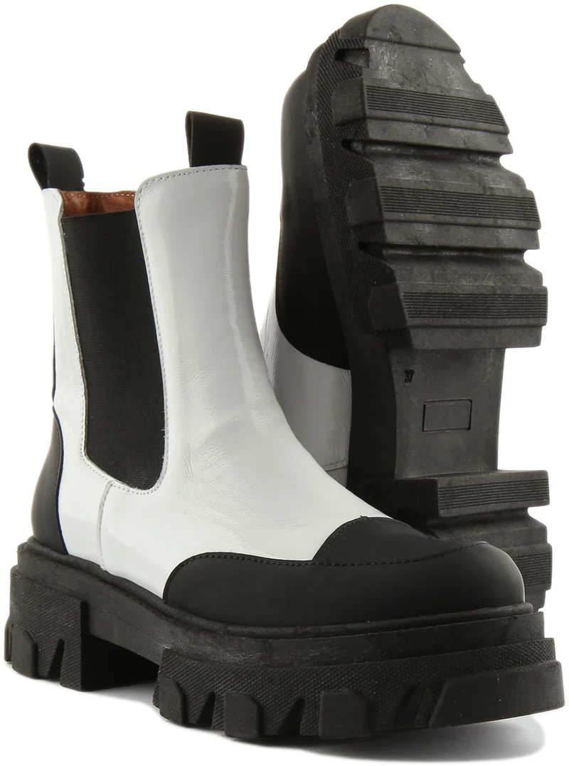 Justinreess England Meadow In White Black For Women