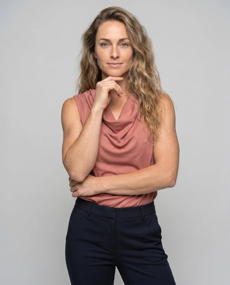 Damen ärmelloses Cowl-Neck Oberteil