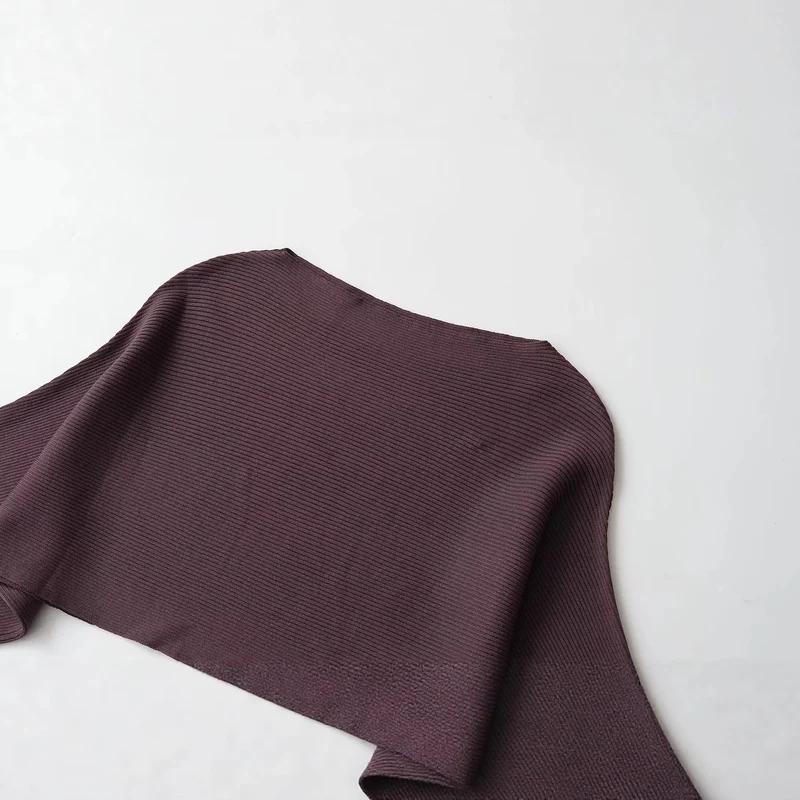 Damen Gerippter Kurz‑Poncho mit U‑Boot‑Ausschnitt und kastiger Silhouette Nord Taschen