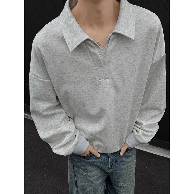 Herren Oversized Polo‑Sweatshirt mit tiefem V‑Ausschnitt, Hemdkragen und gerippten Bündchen Nord Taschen