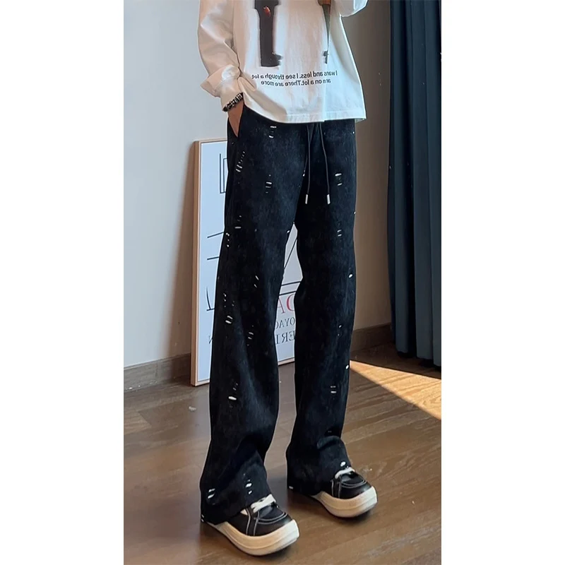 Herren Oversized Cordhose mit Distressed‑Details, weitem Bein und Tunnelzug Nord Taschen
