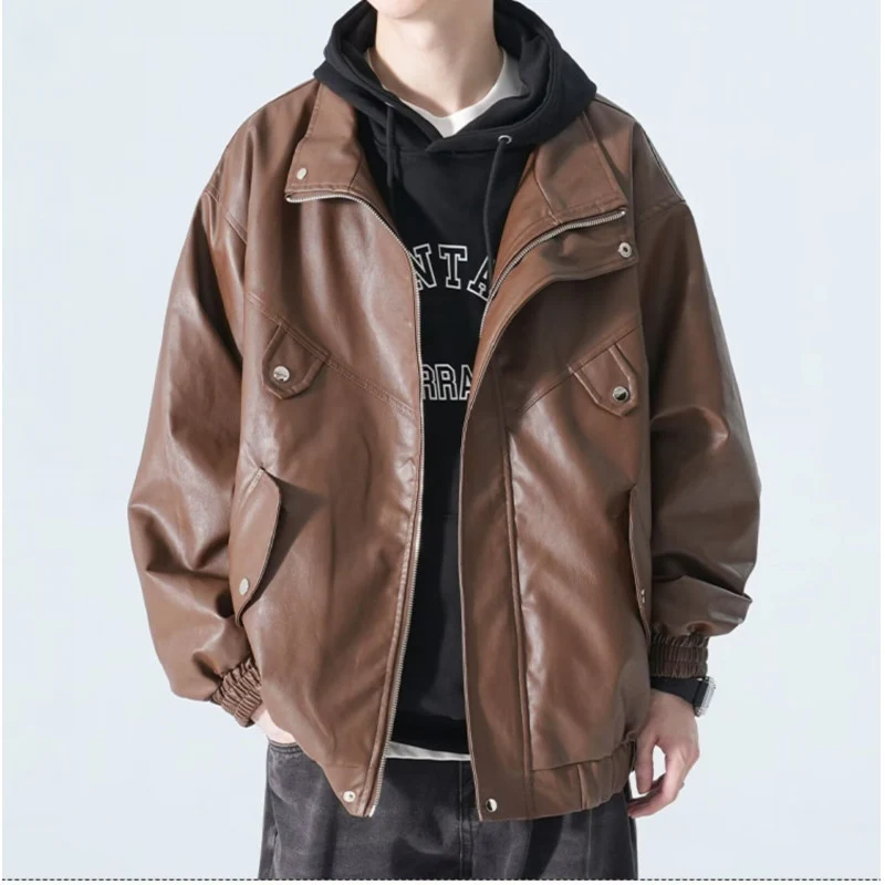 Herren Oversize Kunstleder-Bomberjacke mit Stehkragen, Pattentaschen und elastischem Saum Nord Taschen