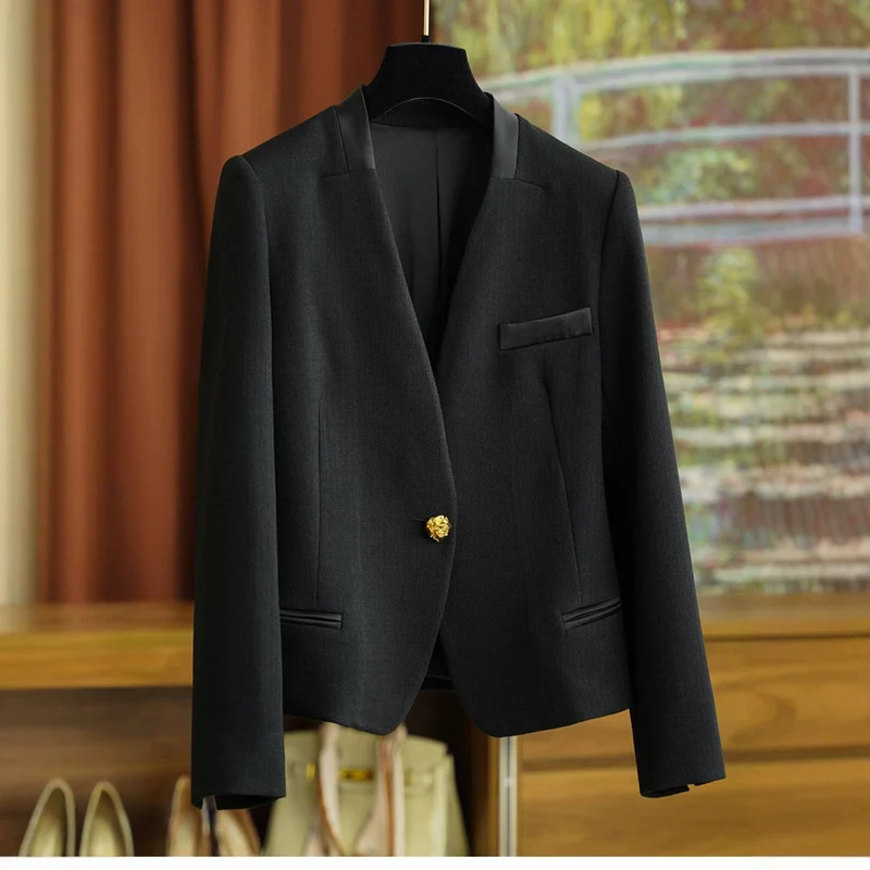 Damen Klassischer Blazer mit glänzendem Knopf Nord Taschen