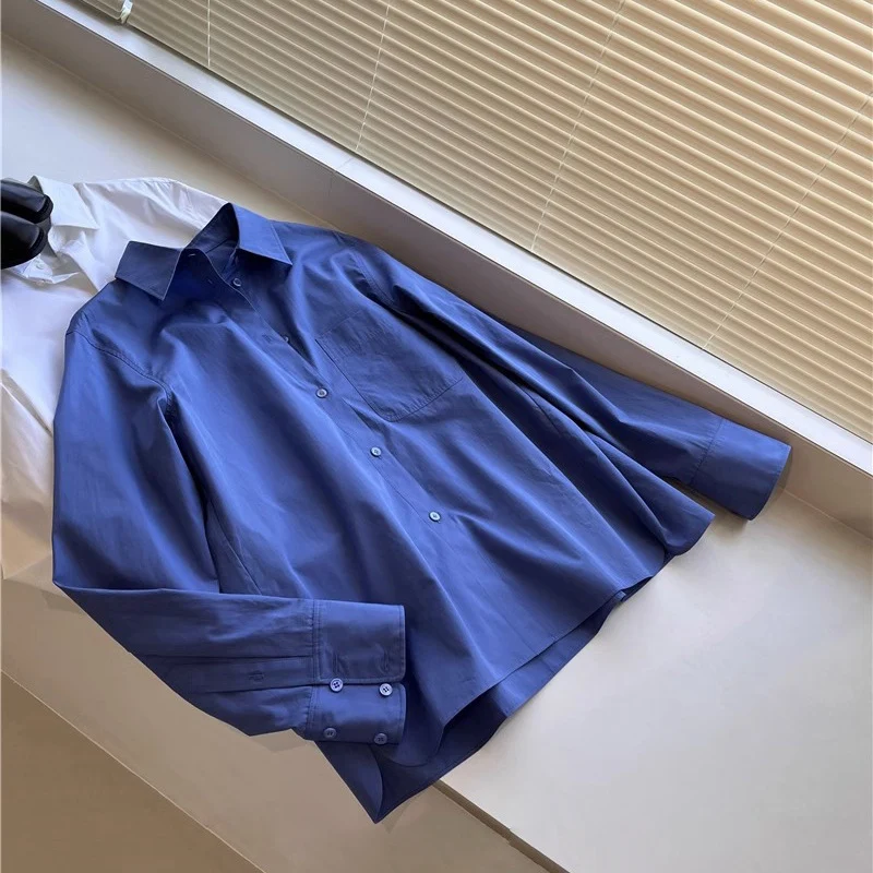 Damen Klassische Hemdbluse mit breitem Kragen Nord Taschen